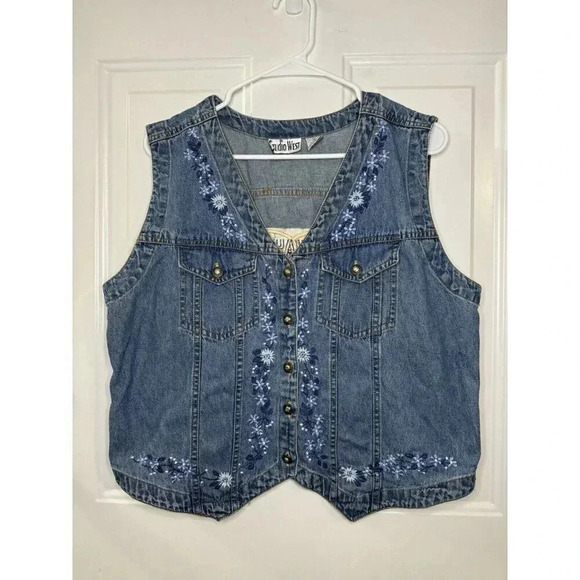 STUDIO WEST DENIM VEST Women's Blue Floral Embroidery Vintage Casual Cowgirl XL - Picture 2 of 7